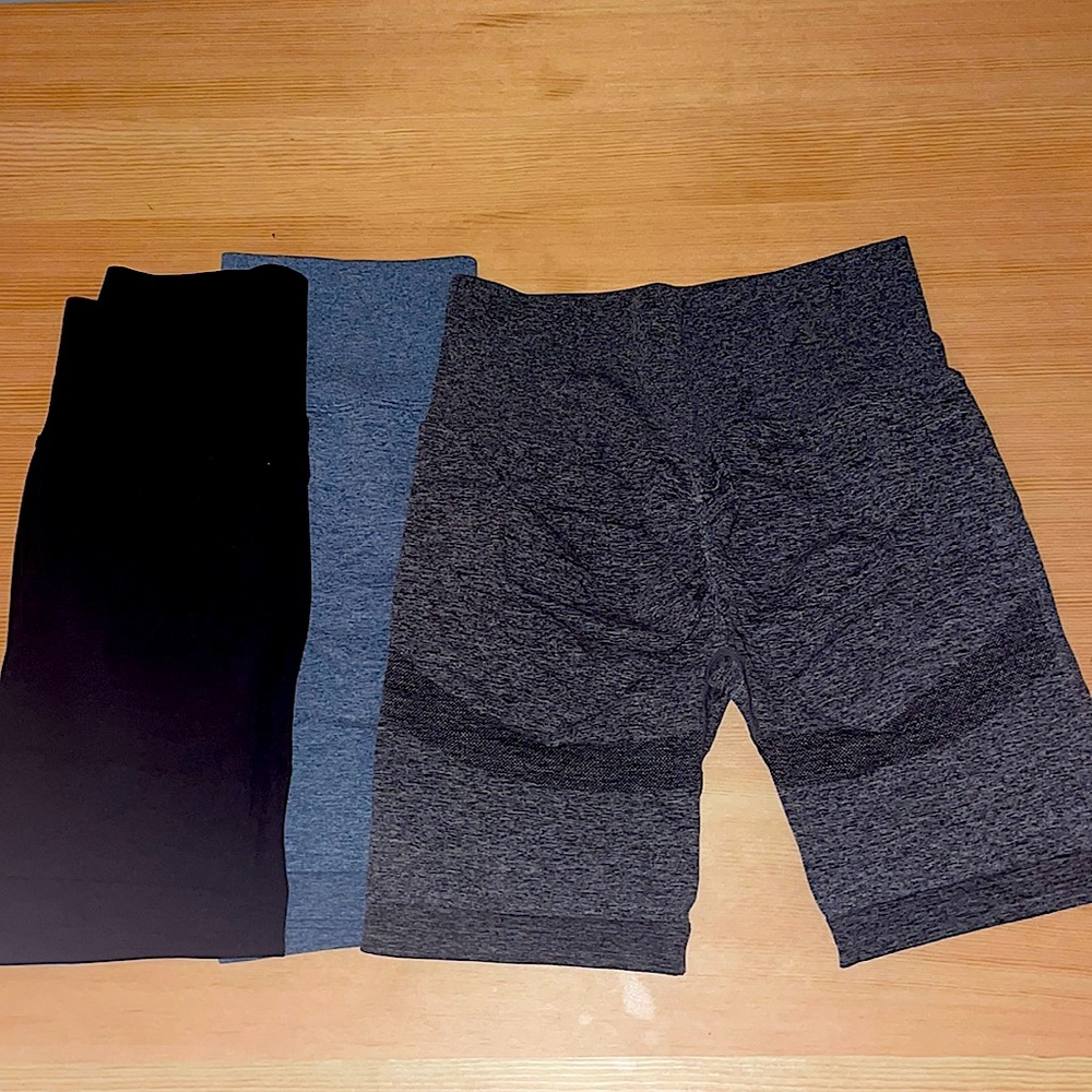 3 biker shorts. Black, heather grey+blue. Scrunch in the back. Flattering on all